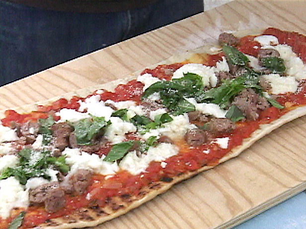 Recipes for pizza on the grill