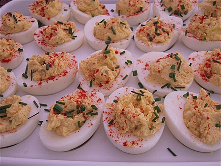 Deviled+eggs+with+bacon+food+network