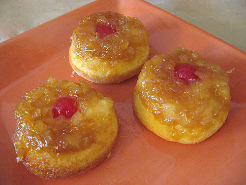 Pineapple Upside Down Cupcakes (Flickr Photo by Ami Sue)