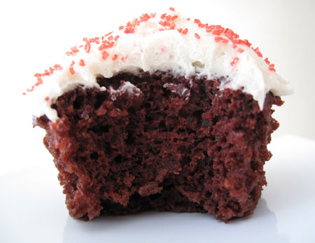 Red Velvet Crimson Velveteen Cupcake Bite