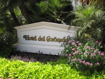 Hotel del Coronado Sign